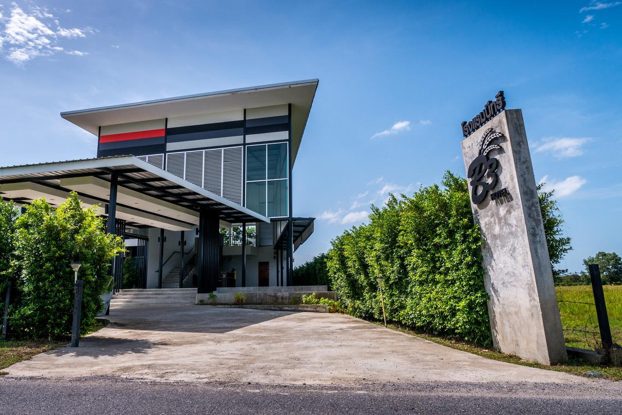 B3 Hotel Nakhon Si Thammarat Exterior photo